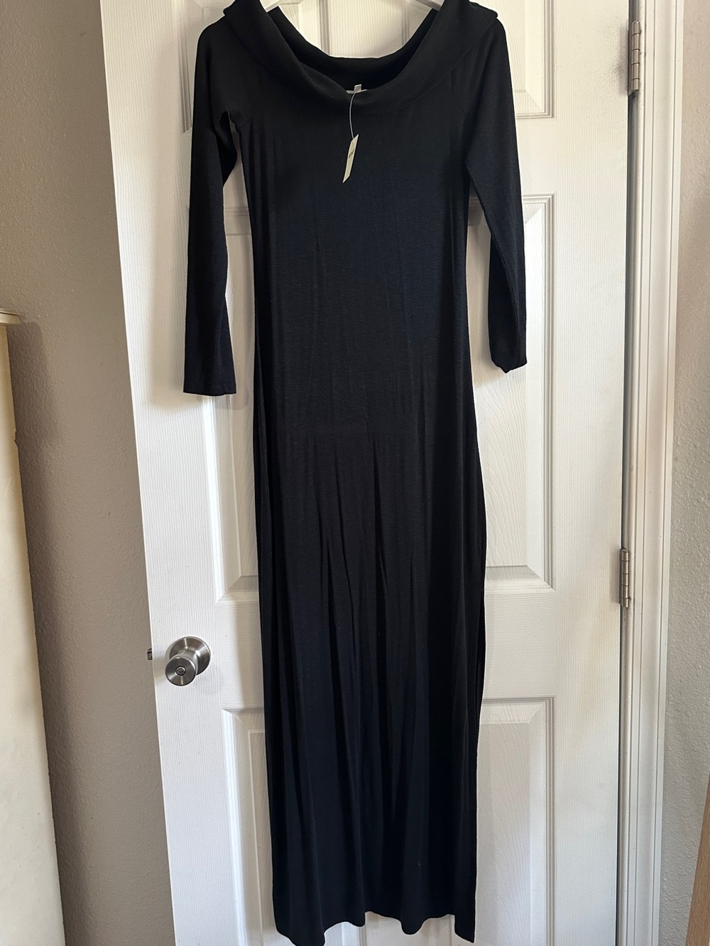 NWT aerie Black Long Sleeve Off the Shoulder Maxi Stretch Dress